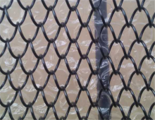 hanging metal mesh