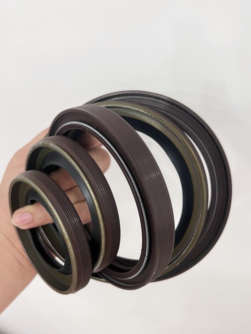 High Performance Combination Pad for Crankshaft Seals