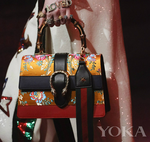 El İşlemeli Çanta Hand Embroidered Handbag