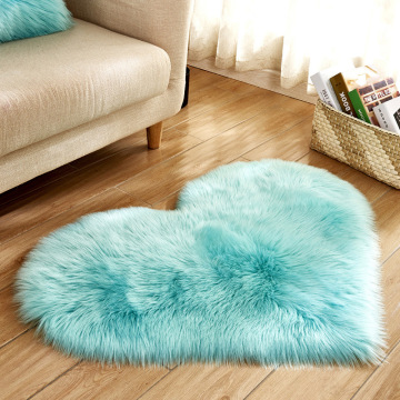 2019 most popular custom heart shape sheepskin fur rugs faux fur carpet