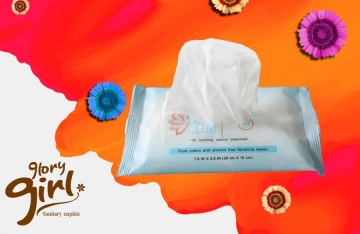 Portable adult wet wipes for face