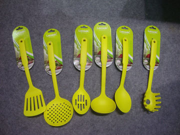 Nylon kitchen tool sets
