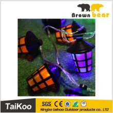 The lantern shaped outdoor decorating led solar christmas light