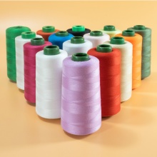 In Stock Wholesale: 150d 40/2 Fils a coudre Spun Polyester Sewing Yarn Thread for Textiles and Garment Industry