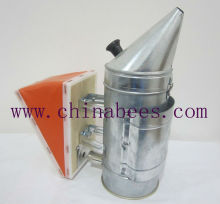 beekeeping equipment galvanized bee smoker