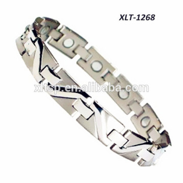 Strong magnet energy bracelet high polishing titanium Magnetic bracelet