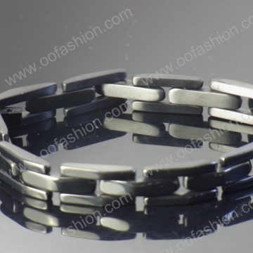 Cheap Width 13mm black manly bracelet with ID tags attached ,fashion ID tags bracelet