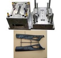 thermoplastic injection mold