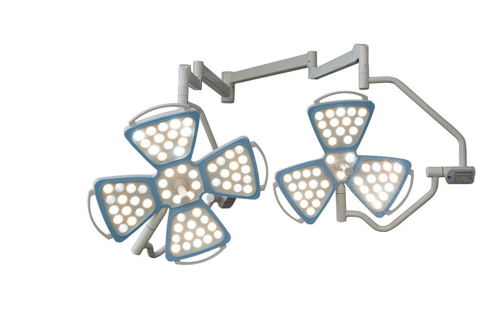 Flower type LED operation light