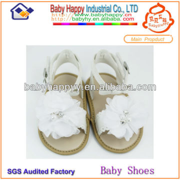 Newest Design White Flower & Rhinestone Fashion Skidproof Baby Girl Sandals