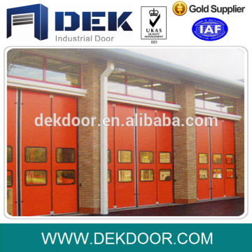 Light weight alumium folding door