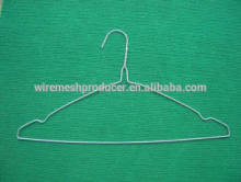 cheap laundry clothes hangers