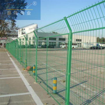 Framework fence