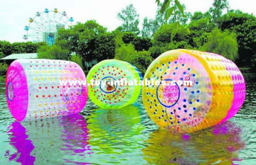 inflatable water roller