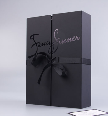 Black Custom Print Logo Paper Gift Box