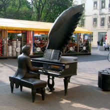 outdoor garden decoration metal craft piano sculpture