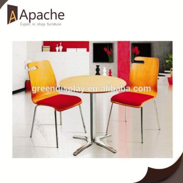 Good service factory directly high quantity wicker cane bed