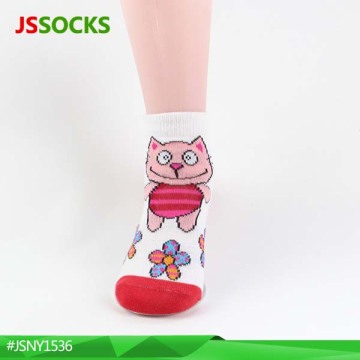 cartoon little girl socks fashion socks with cartoon jacquard