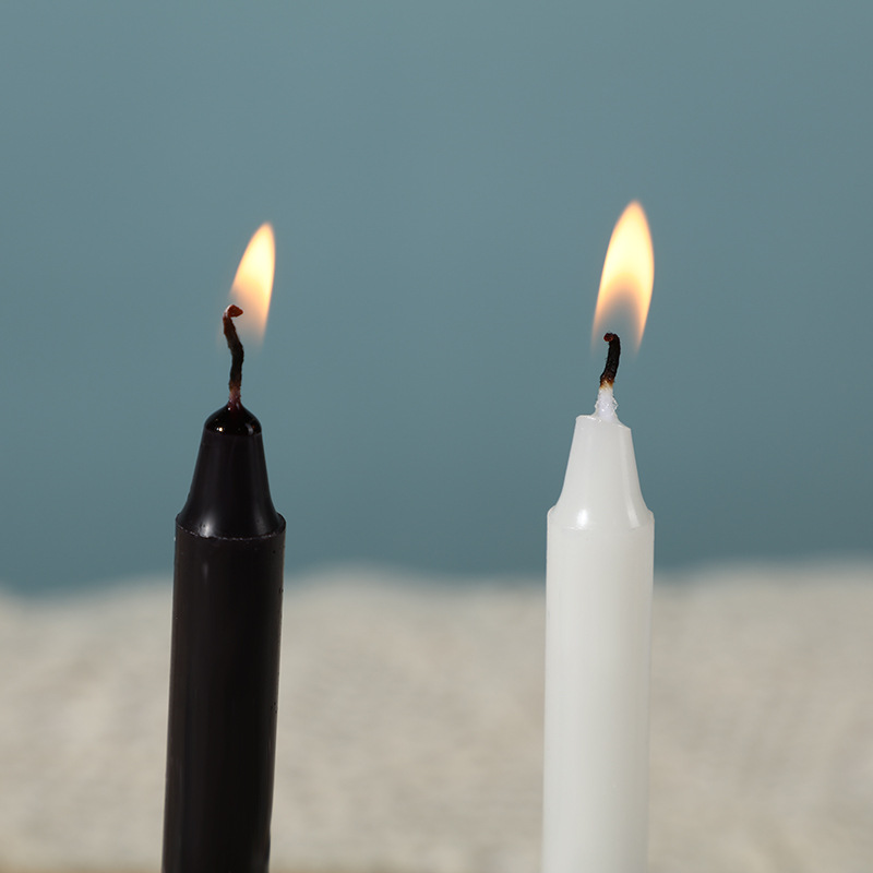 35G белая яркая свечка са скрынкай у Гану