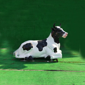 High quality fiberglass cow cattle sculpture