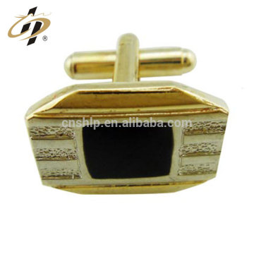 New products cheap custom fashion metal letter gold cufflinks for men