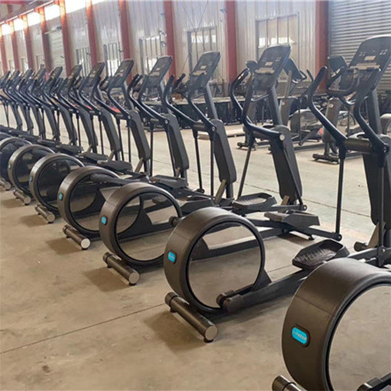 Elliptical Trainer Machine (2)