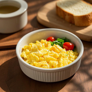 Soft Scrambled Eggs In Chinese For Breakfast