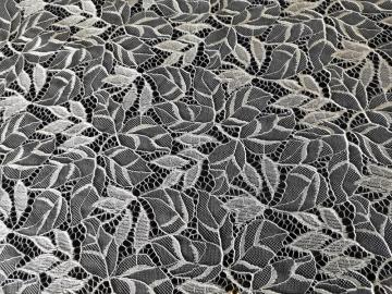 Nylon Polyester Leaf Pattern Cord Lace Fabric