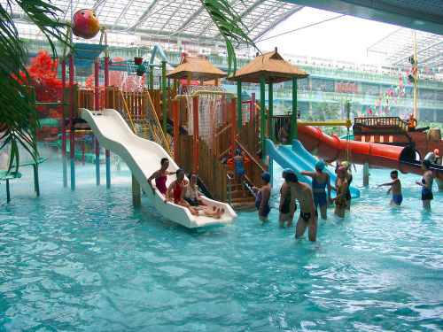 Indoor / Outdoor Aqua Park Equipment, Kids' Water Playground For Family Fun Customized