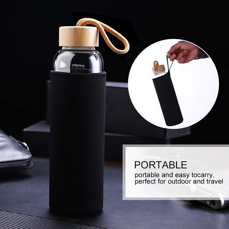 Popular 550ml Borosilicate Glass Water and Bamboo Lid water bottles glass with sleeves