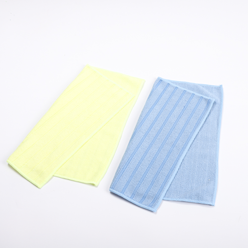 Microfiber Cloth Eco Friendly Environment Pros Cons Kitchn The Kitchn Microfiber Cloth Eco Friendly