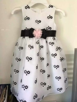 lace flower party dress