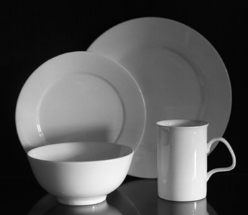 28pcs Fine Porcelain Dinnerware Set