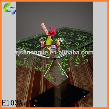 Beautiful transparent plastic table linens with for wedding