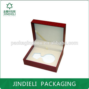 beauty gift packaging box for badge