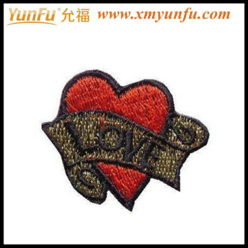 Lovely embroiery LOVE heart-shaped patch