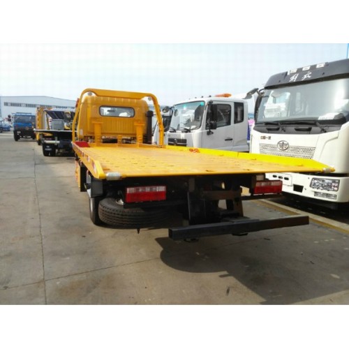 Flatbed Wrecker Truck with Knuckle Boom Crane