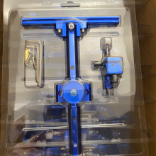 T-Shape Adjustable Recurve Bow Sight - Hunting & Archery Accessory (Black/Red/Blue)