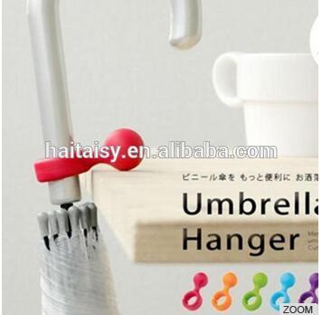 Promotion easy to use umbrella hanger creative beach umbrella hanger