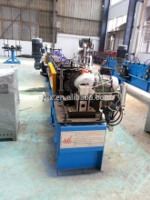 Square pipe roll forming machine