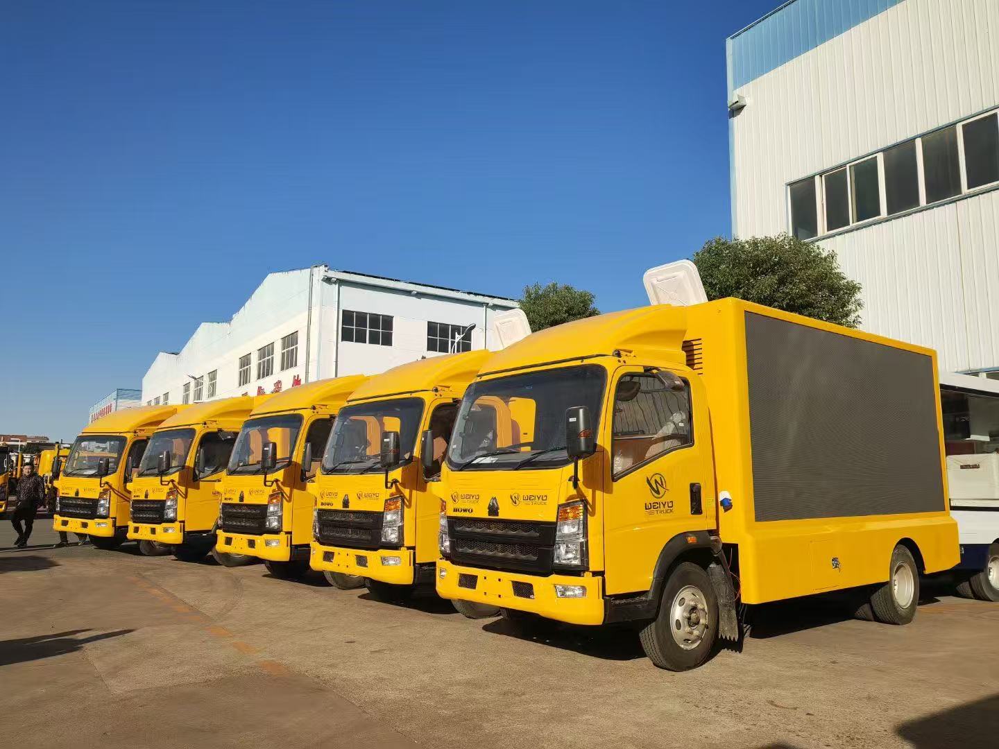 Camión LED Stage (10) LED Stage Truck (10)