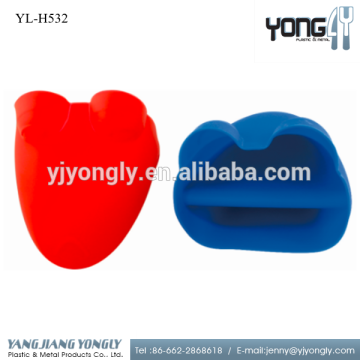 Silicone mini animal shaped oven mitts