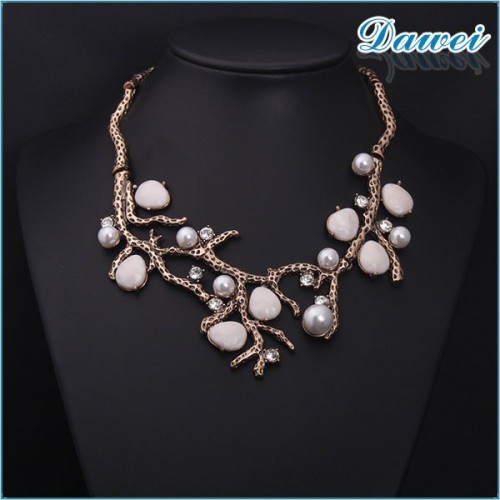 2015 popular exaggerated vintage branch pearl rhinestone clavicle necklace wholesale