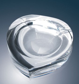 Crystal glass heart shape ashtray transparent clear ashtray