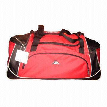 Duffel bag with simple design and large space