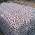 PVC Coated and Galvanized Welded Wire Mesh Fence