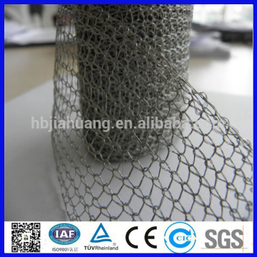 Stainless steel knitted wire mesh for gas and liquid filtration