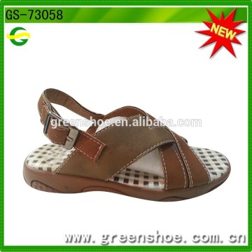 Fashion PU child sandal