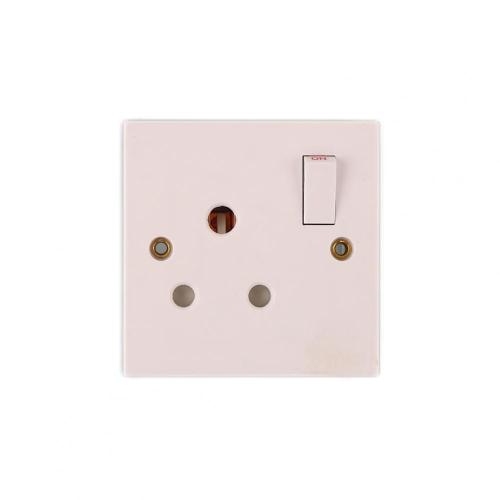 15A Switched Socket White Color