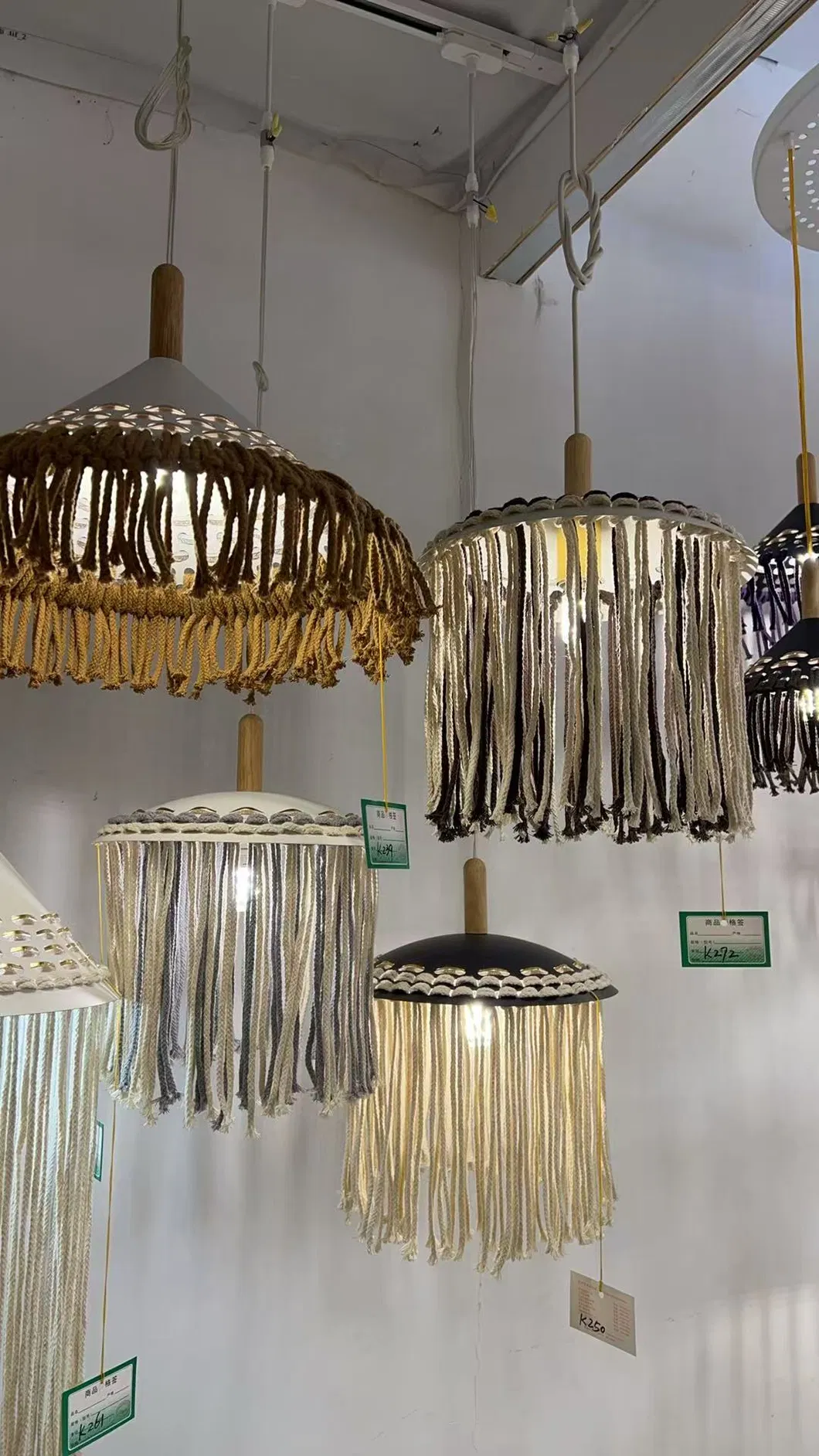Eco-Friendly Woven Jute Pendant Light for Stylish Hallway Decorations
